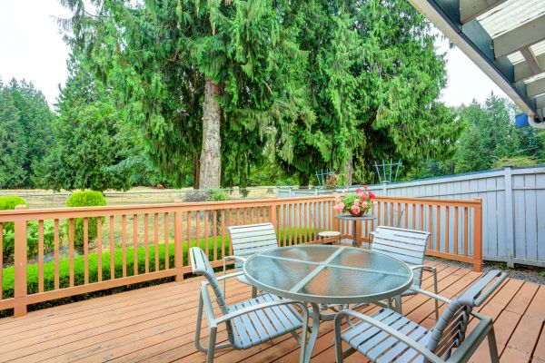 Backyard Deck Construction in Gaithersburg