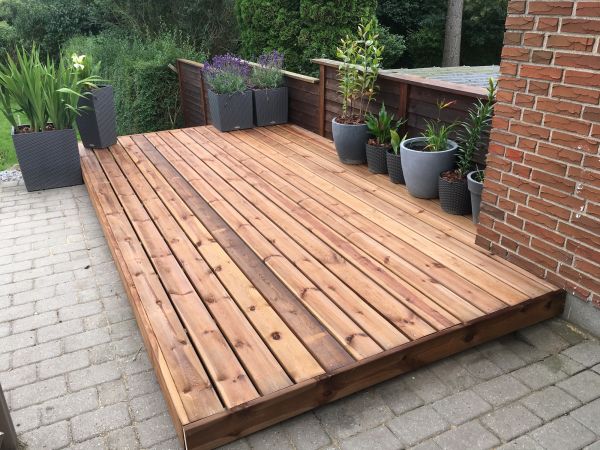 Platform Deck Installation in Gaithersburg